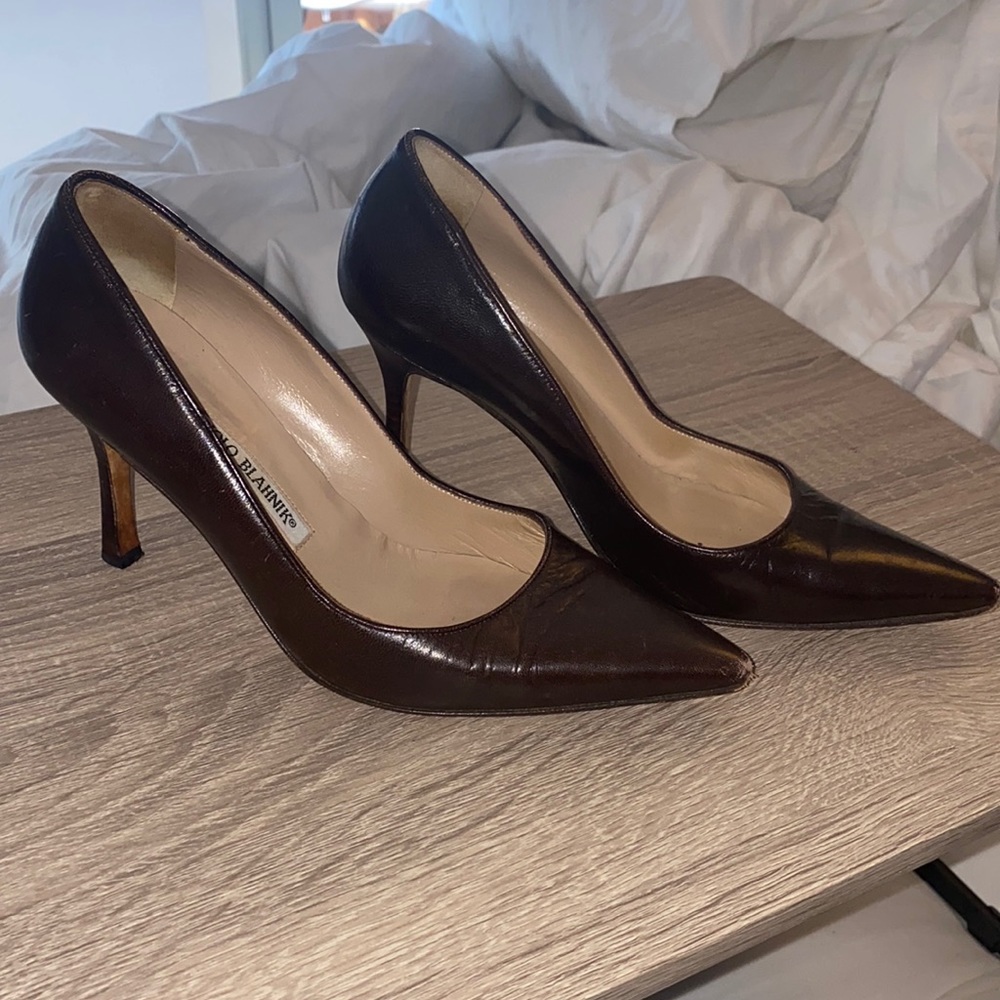 💥Manolo Blahnik Leather Pumps